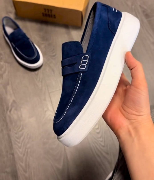 Mocassins en Daim Beige – Élégance et Confort au Quotidien