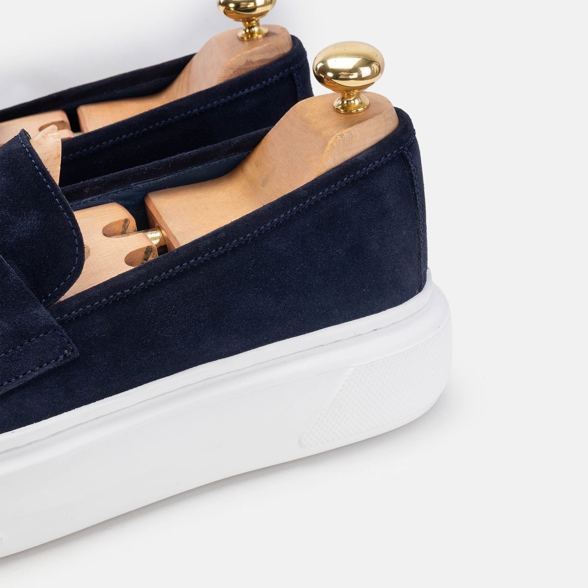 Mocassin Urbain en Suède Bleu Marine avec Semelle Blanche